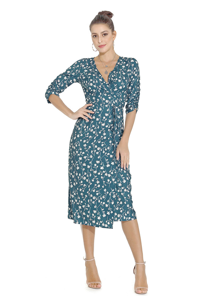 1950s Red Floral Print V-Neck Wrap Midi Dress with 3/4 Sleeves and Front Slit