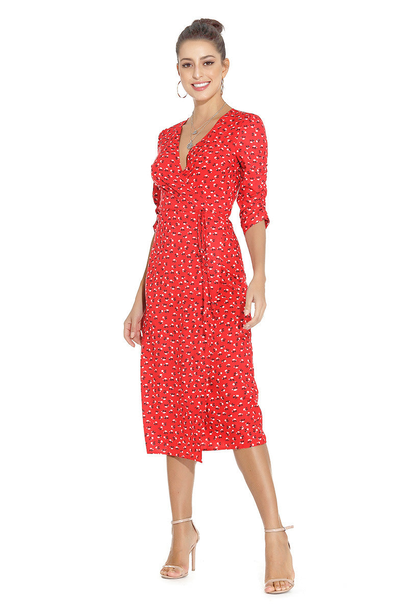 1950s Red Floral Print V-Neck Wrap Midi Dress with 3/4 Sleeves and Front Slit