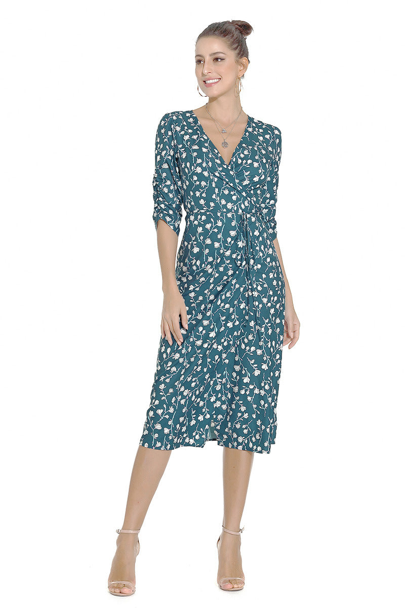 1950s Red Floral Print V-Neck Wrap Midi Dress with 3/4 Sleeves and Front Slit