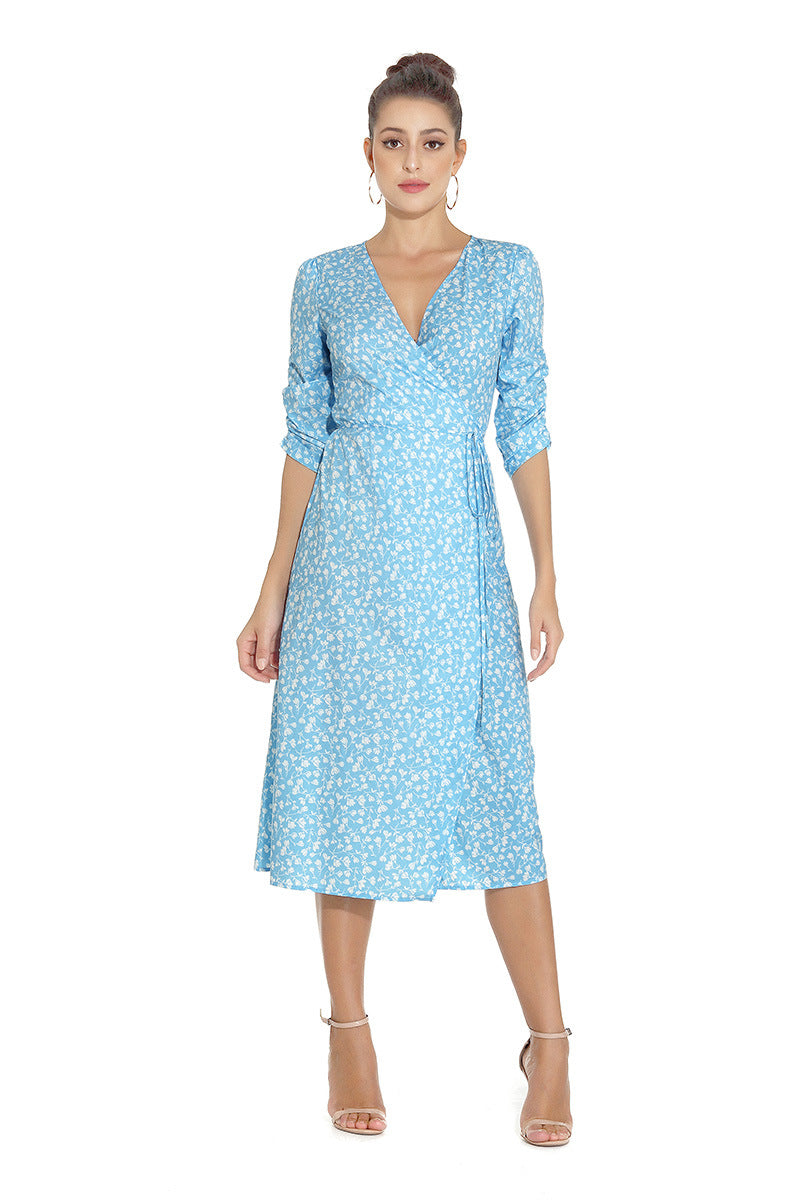 1950s Red Floral Print V-Neck Wrap Midi Dress with 3/4 Sleeves and Front Slit