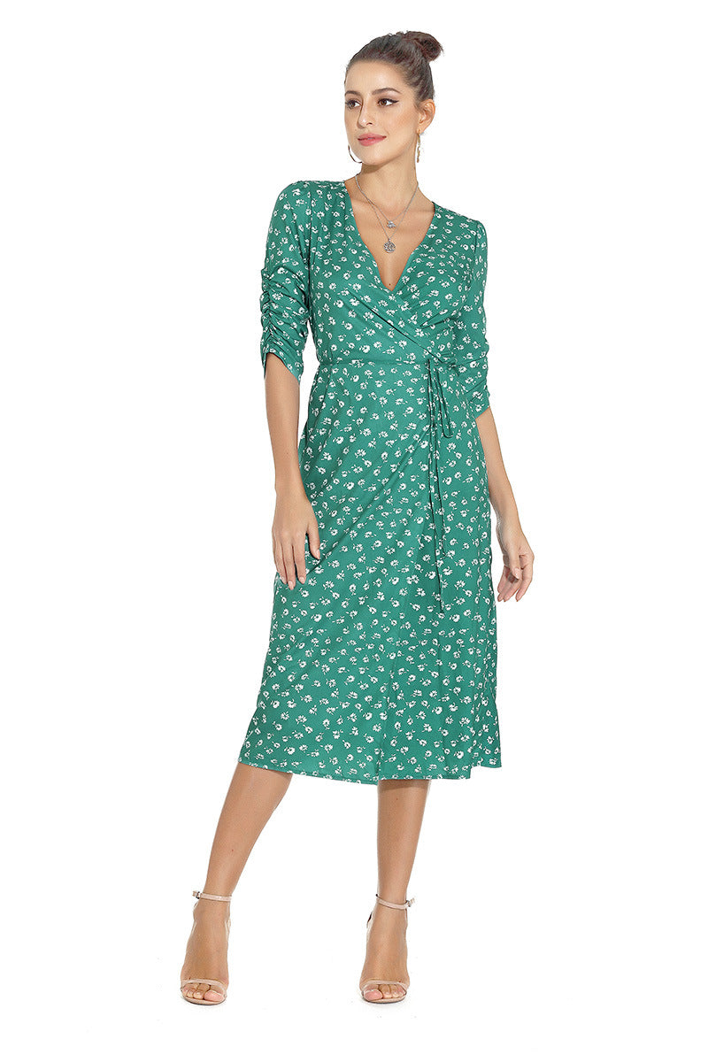 1950s Red Floral Print V-Neck Wrap Midi Dress with 3/4 Sleeves and Front Slit