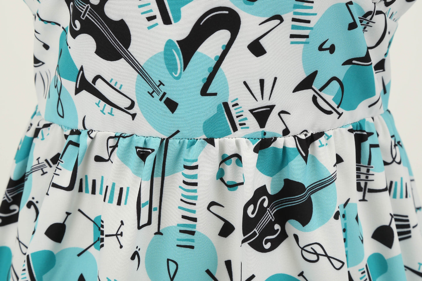 1950s White Musical Instrument Print Short Sleeve Vintage Dress